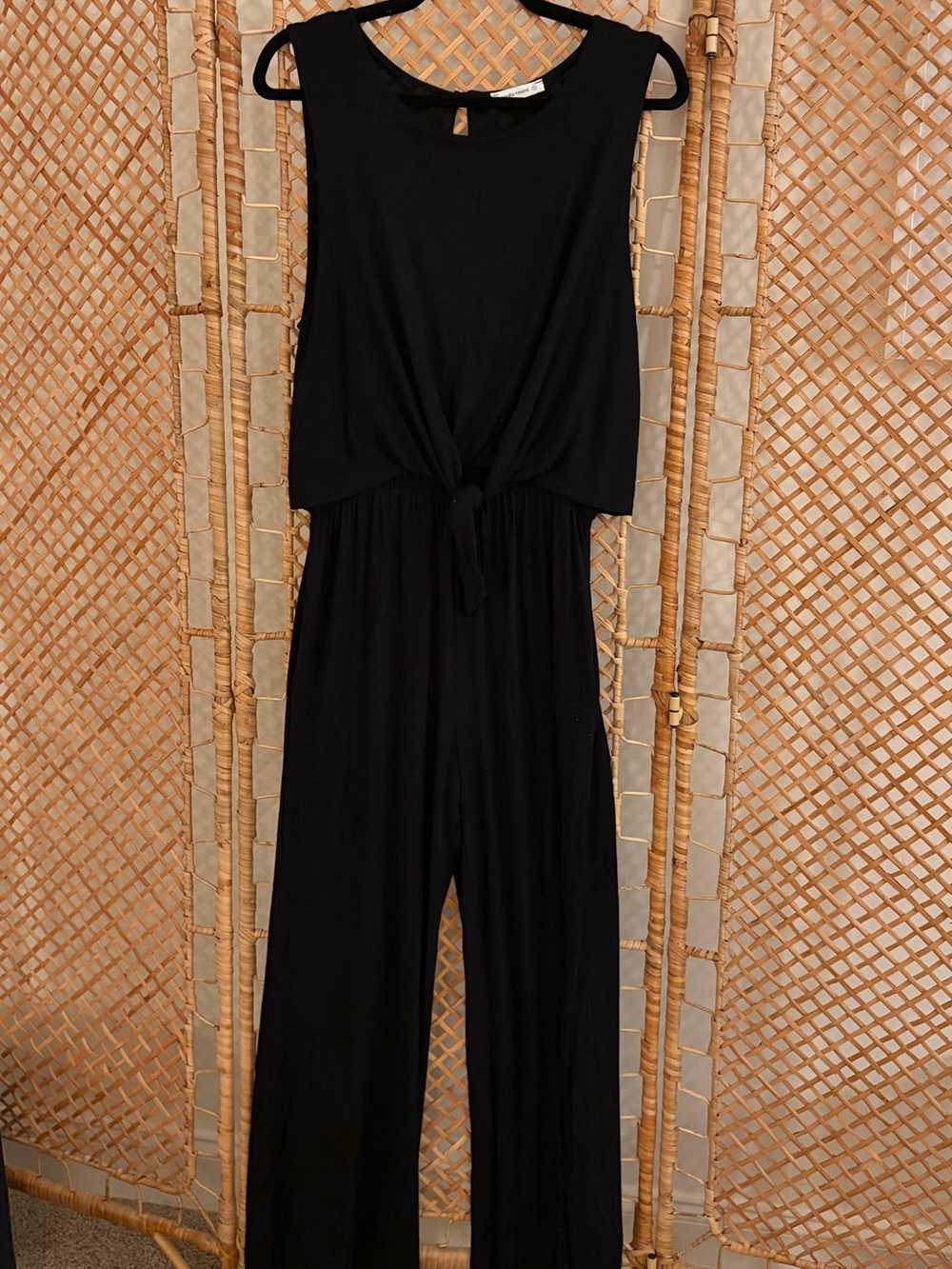 Women’s Sleeveless Black Tie-Front Wide-Leg Jumpsuit